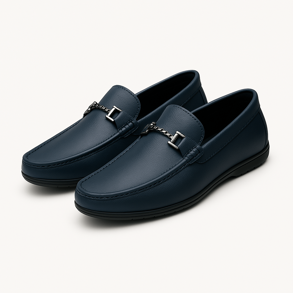 Κλασικά Δερμάτινα Loafers με Μεταλλική Λεπτομέρεια