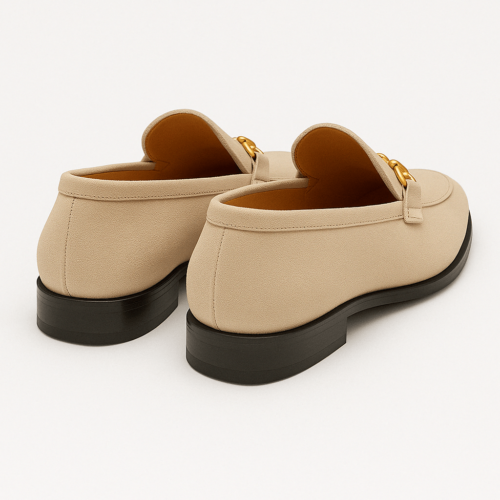 Πολυτελή Σουέντ Loafers με Χρυσή Λεπτομέρεια