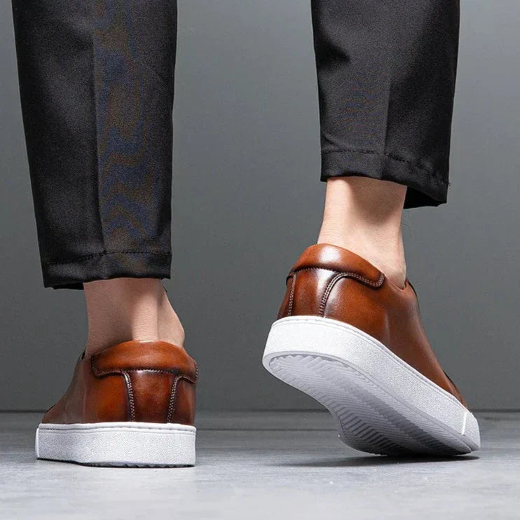 Δερμάτινα Sneakers με Στυλ