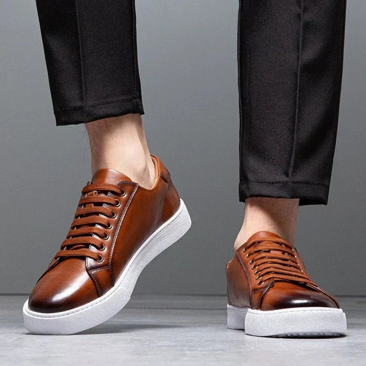 Δερμάτινα Sneakers με Στυλ