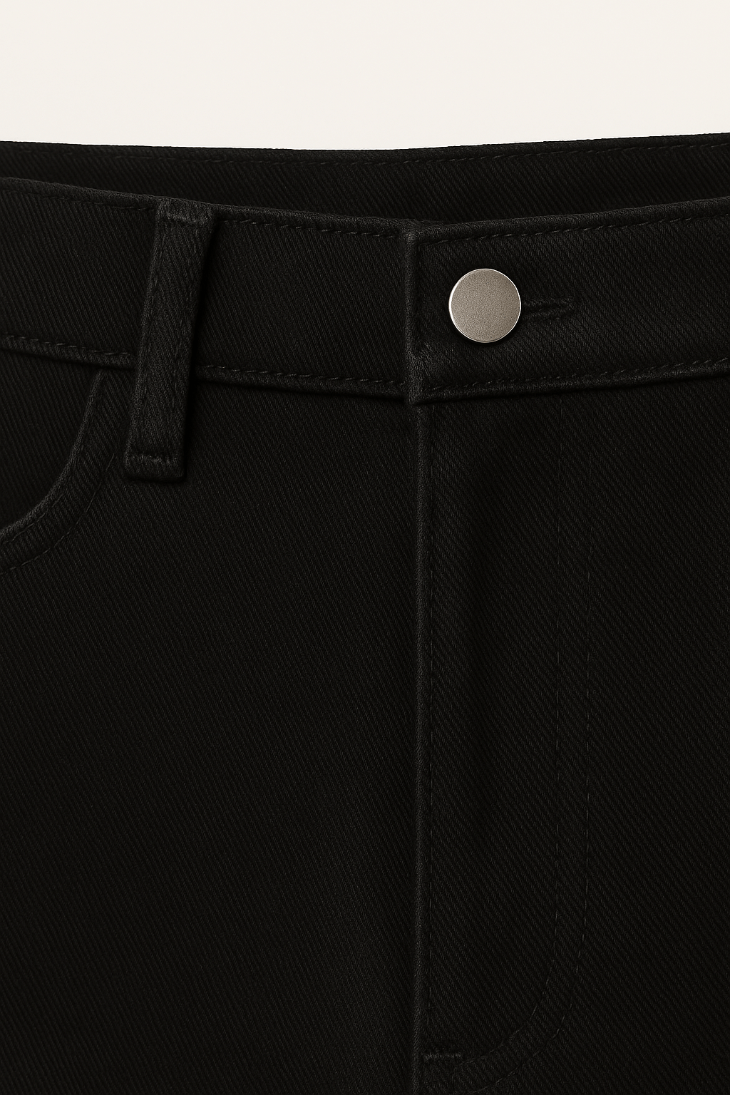 Βαμβακερή Twill Βερμούδα σε Μαύρο